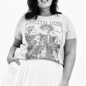 Torrid Grateful Dead White Spring Tour 1992 plus size 6X graphic tshirt